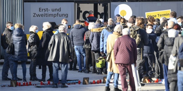 COVID-19 repunta en Europa; Alemania alcanza su máximo en incidencia