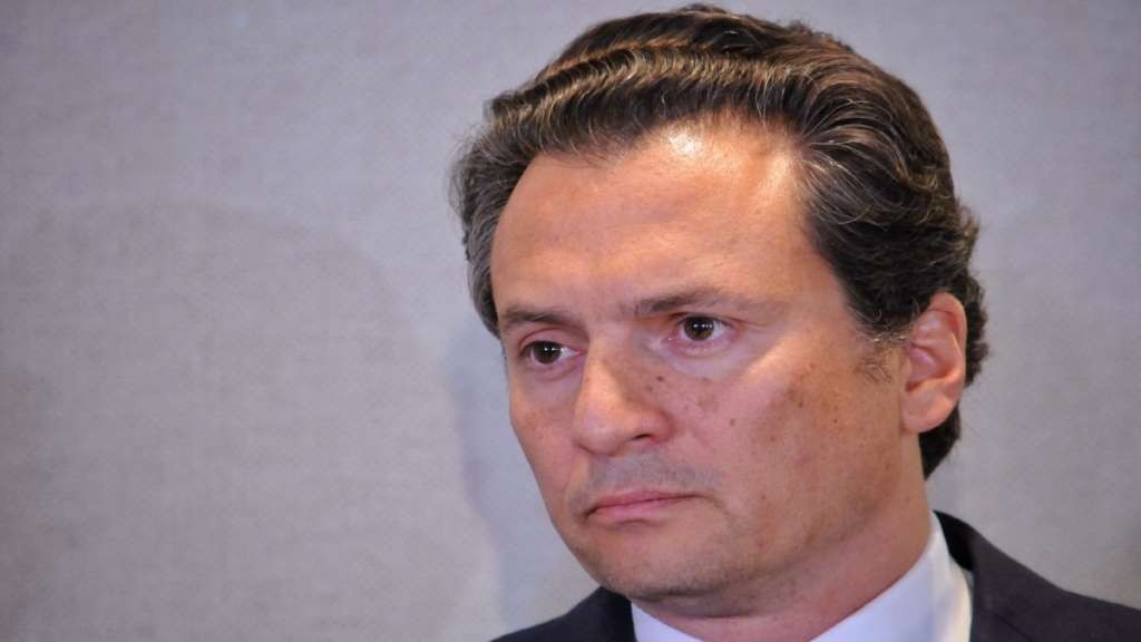 Emilio Lozoya ya no traerá el brazalete electrónico