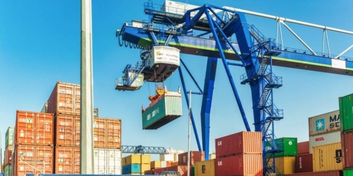 Acumula México déficit en la balanza comercial: Inegi