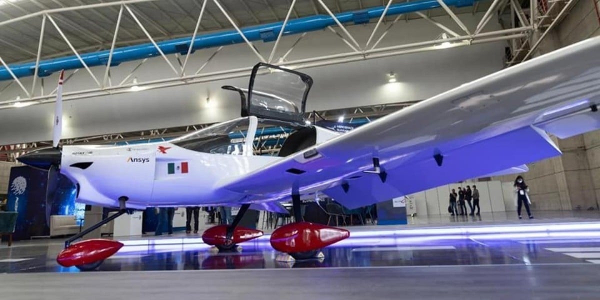 Empresa de construcción de aviones se instalará en Celaya