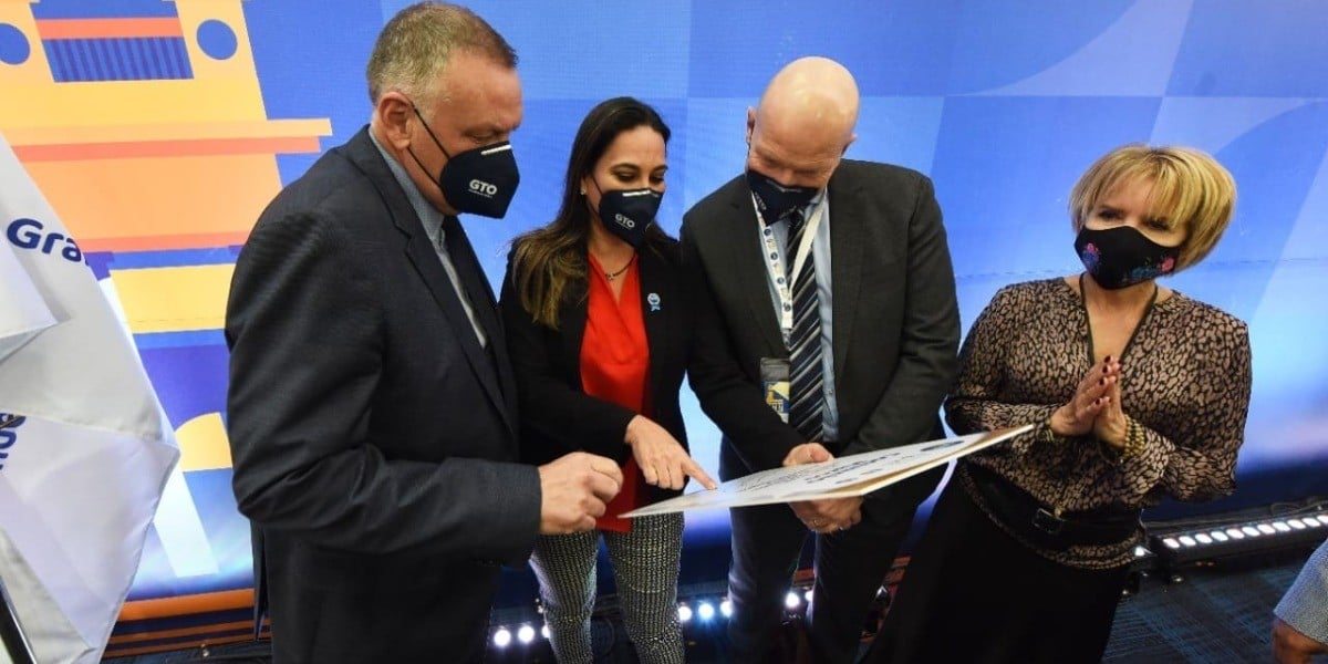 Busca Lorena Alfaro reintegrar salarios base de elementos de seguridad