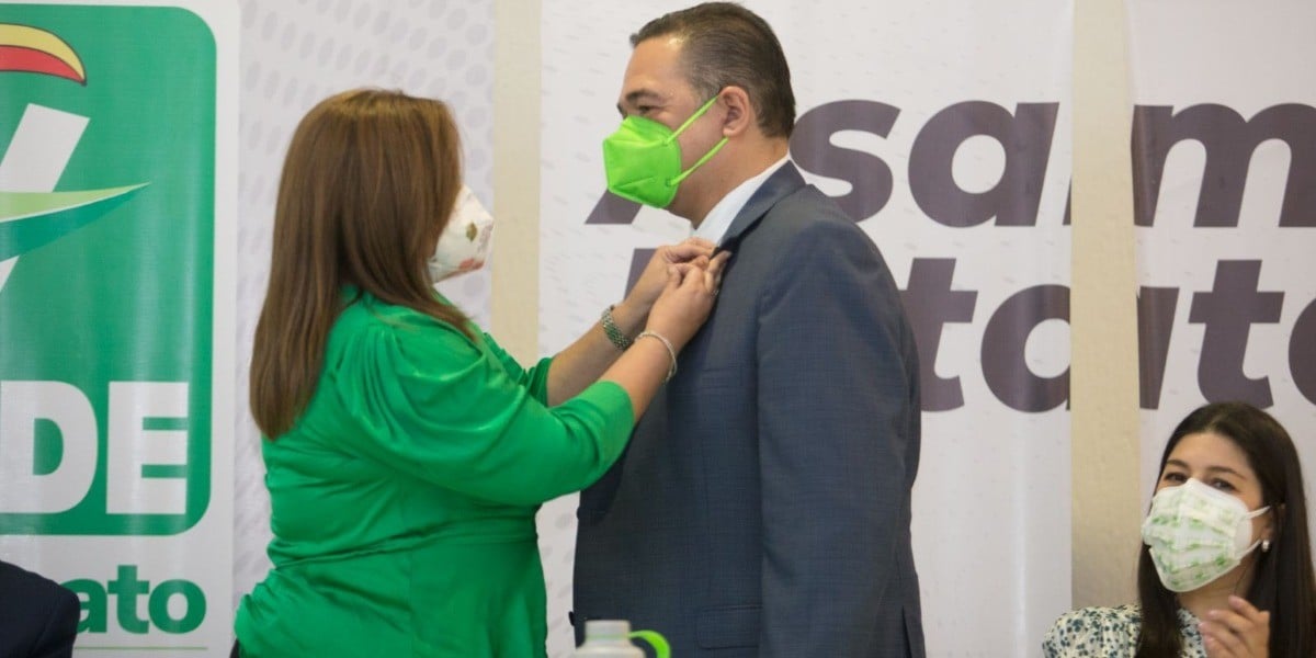 Sergio Contreras continúa dirigiendo el rumbo del partido verde por tres años más