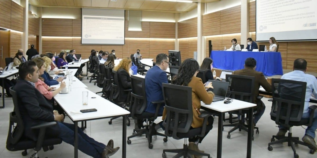 Jorge Romero se queda sin derechos partidistas temporalmente