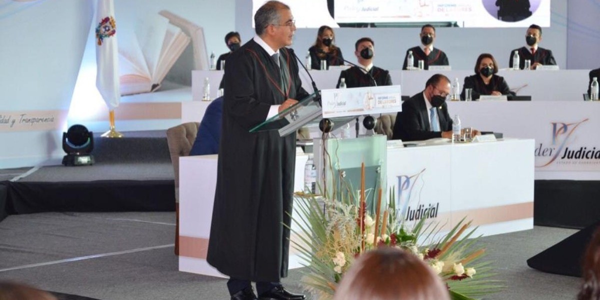 Presidente del STJE rinde su informe anual de labores