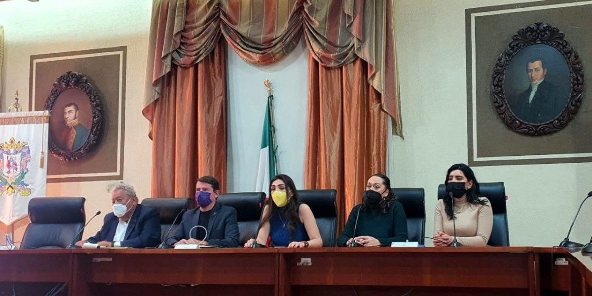 Quedan 10 aspirantes a contralor de León