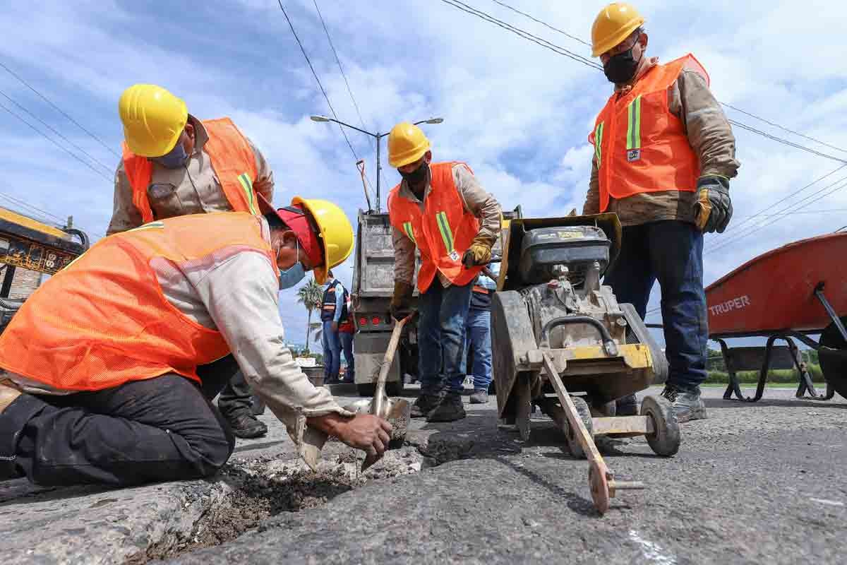 Atiende municipio baches postulados por ciudadanos