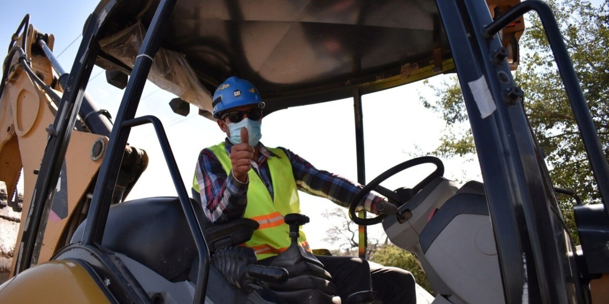 Construye CEAG obras de drenaje y alcantarillado