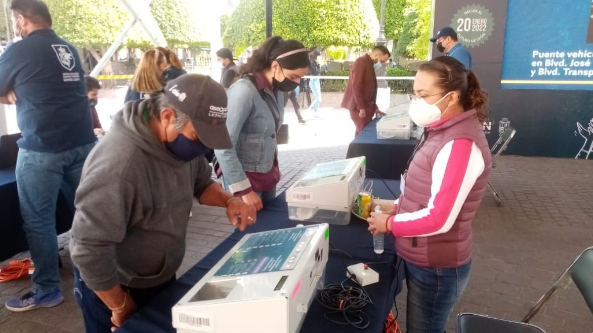 Leoneses eligen qué obras quieren en su colonia