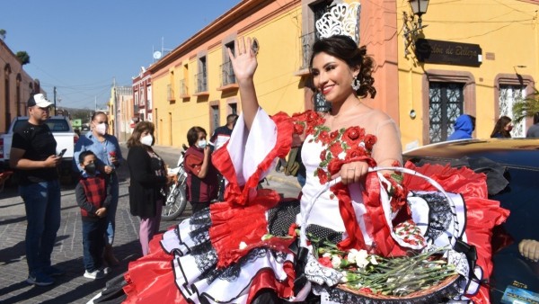 ‘Luces de la Candelaria’ iluminan a Salvatierra