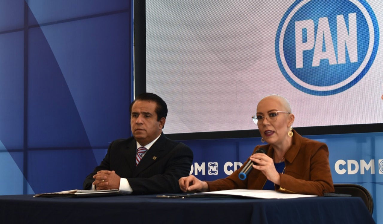 López Obrador ataca a España para evitar que hablen de su hijo José Ramón López Beltrán