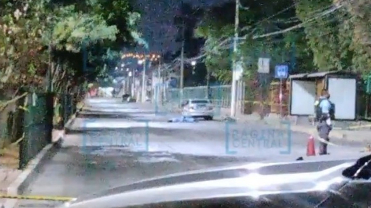 Arrolla y mata menor de edad a adulto mayor