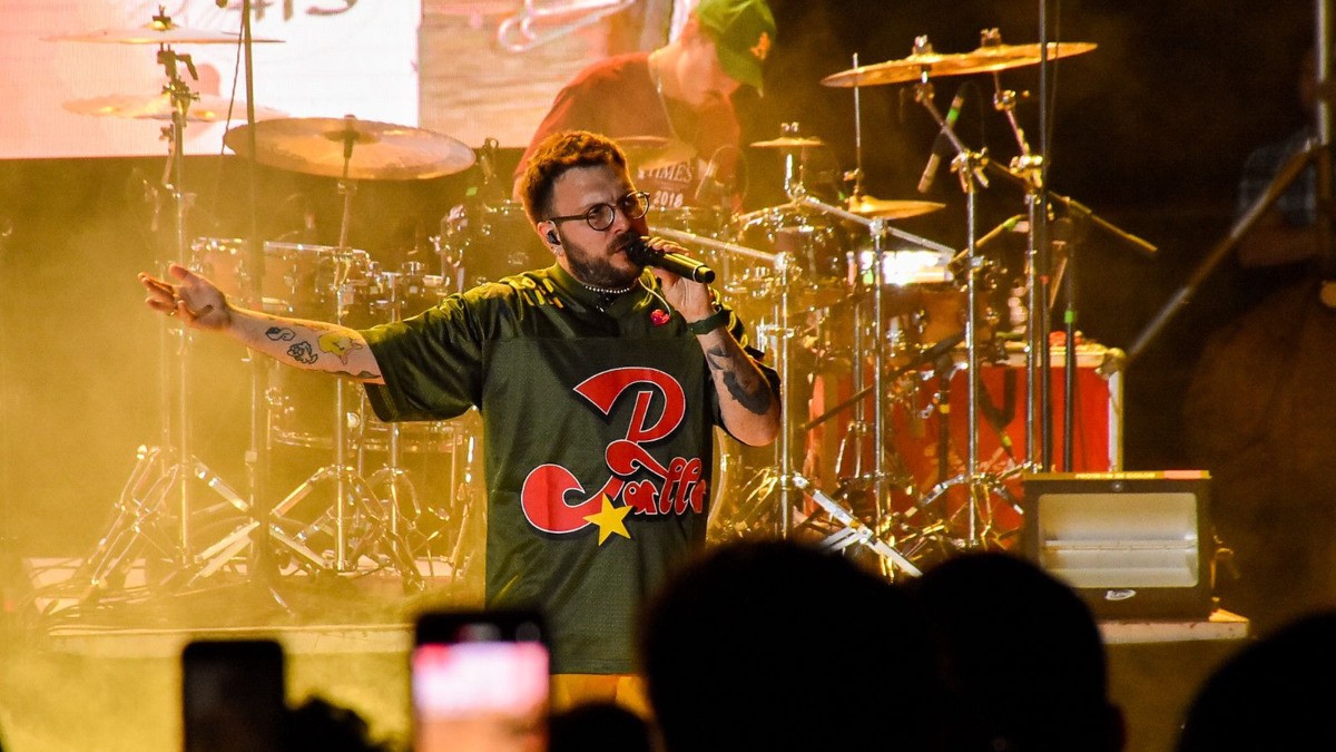 Sabino pone a rapear a los leoneses