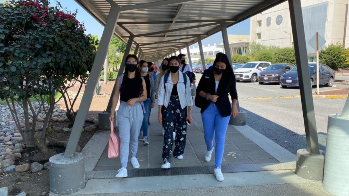 Anuncia UG retorno 100% presencial para el lunes 14 de marzo