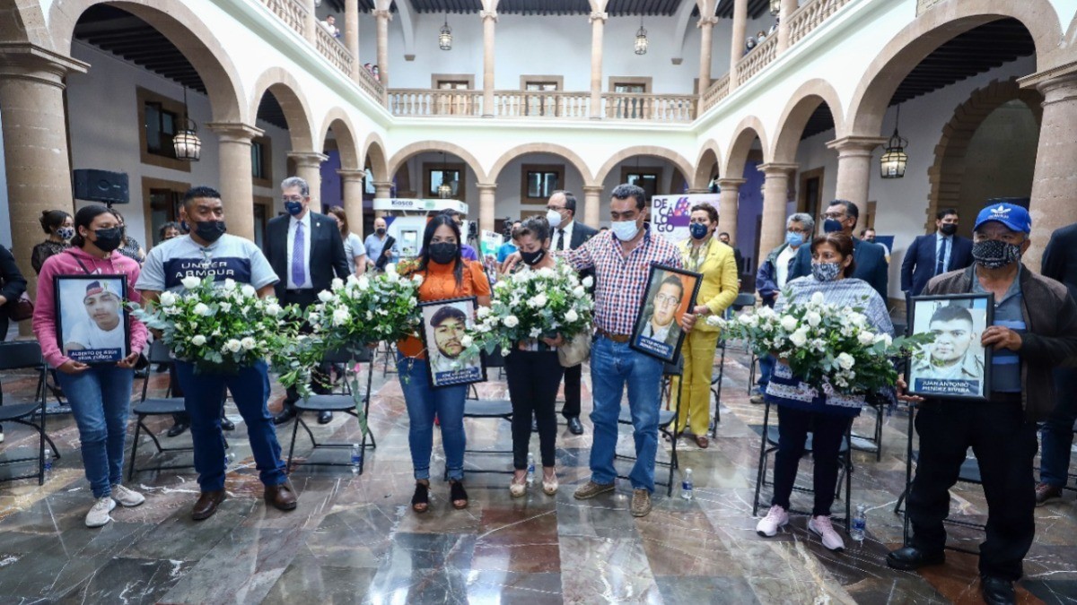 Rinden homenaje a trabajadores de SAPAL fallecidos en planta de tratamiento