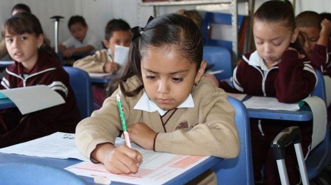 Mantener Escuelas de Tiempo Completo, pedirán diputados estatales a AMLO