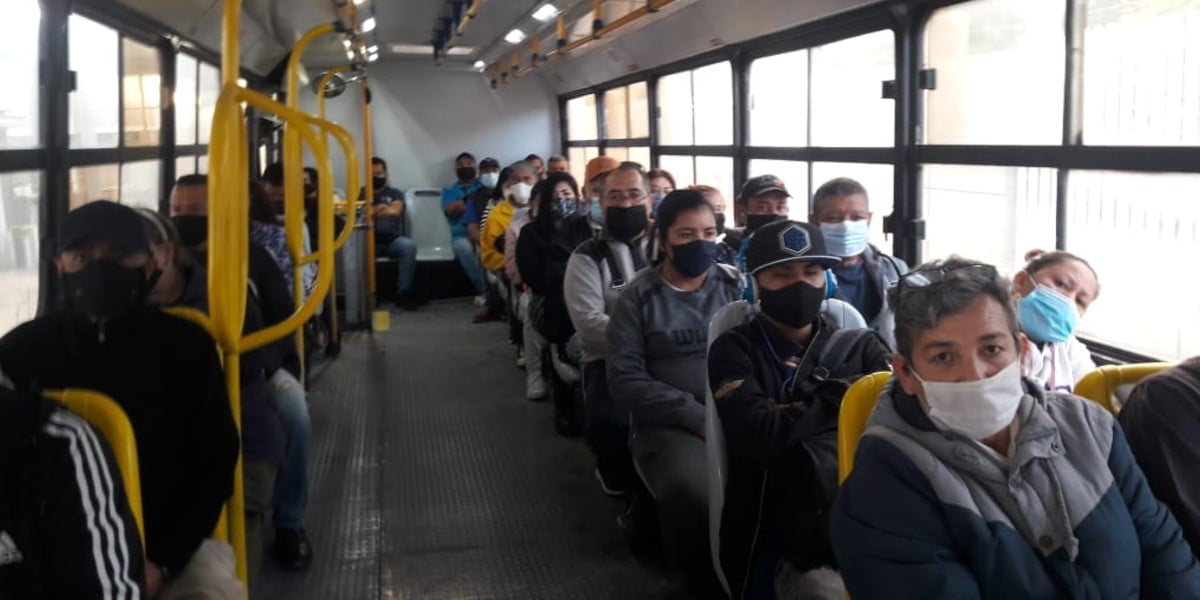 Extraña a transportistas la baja movilidad tras el regreso a las aulas