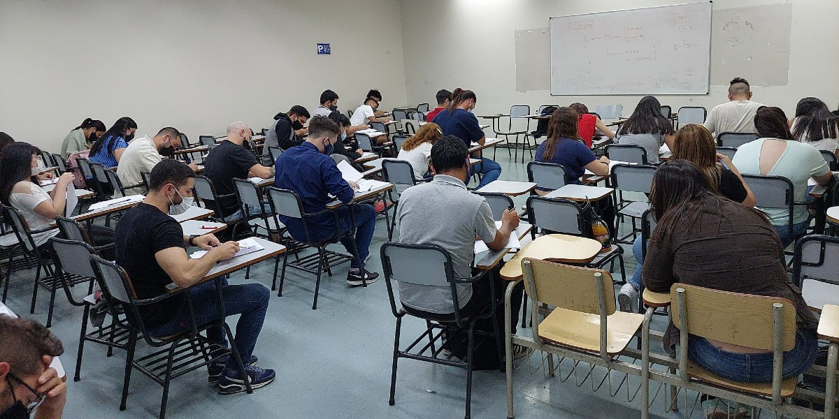 Educación media superior deberá atender sistema híbrido: Cecyteg