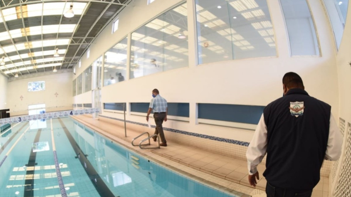 Analizan albercas para cuidar la salud de los guanajuatenses