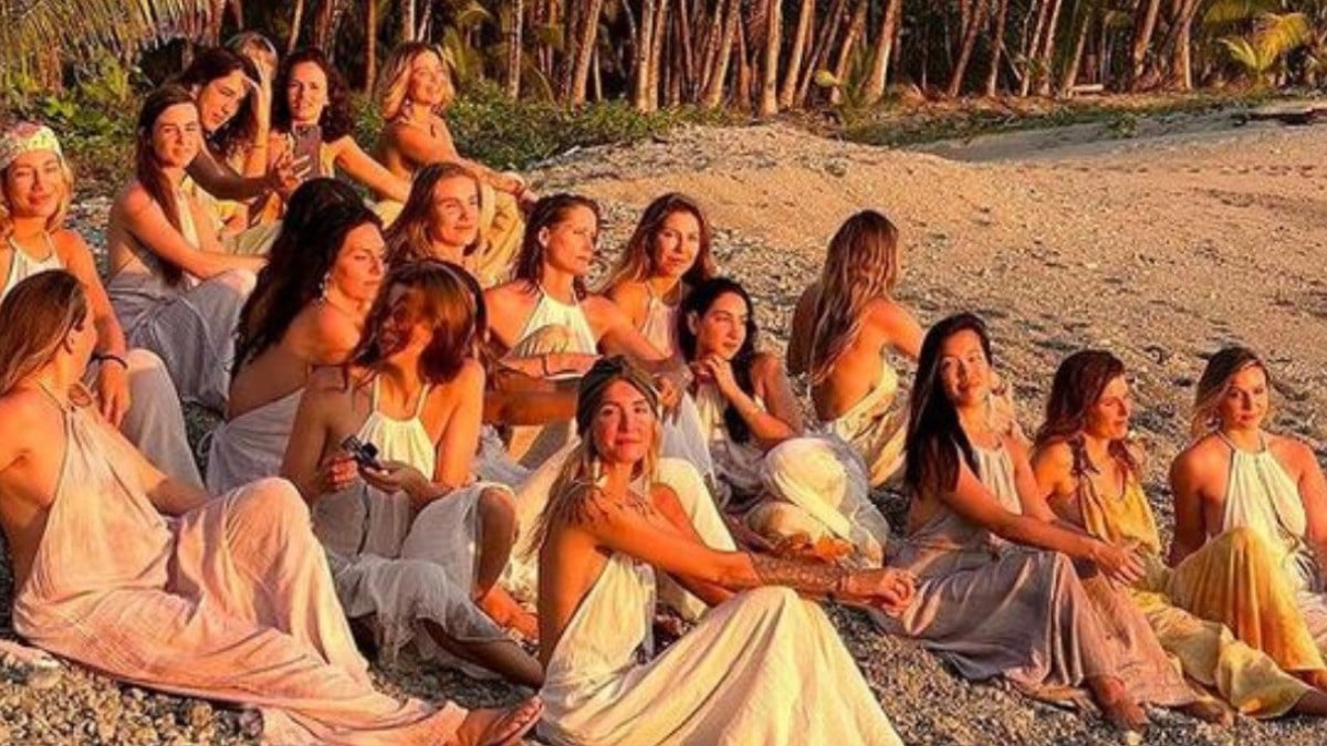 Bibi Brzozka, la influencer polaca experta en holística y sexualidad