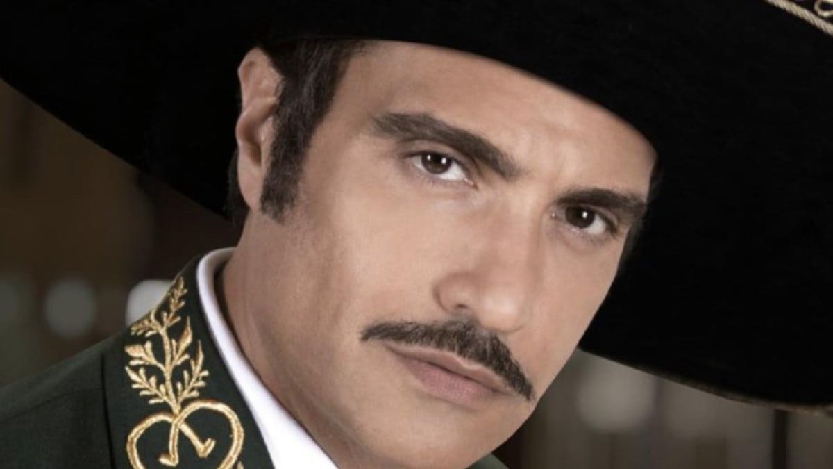 Regresa Chente para presentar su bioserie autorizada