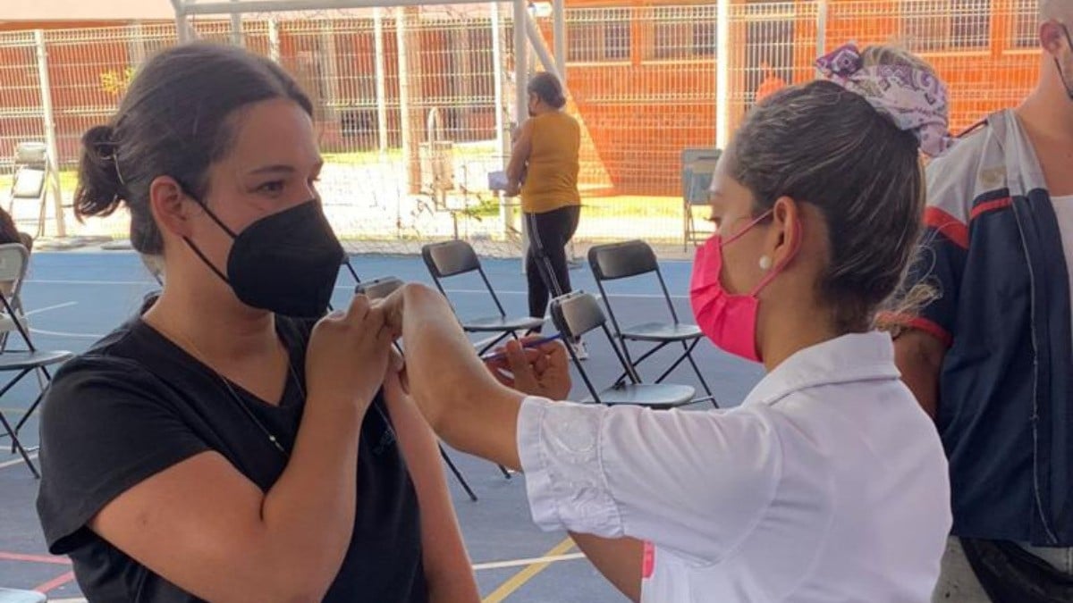 Mañana caducan vacunas AstraZeneca en México