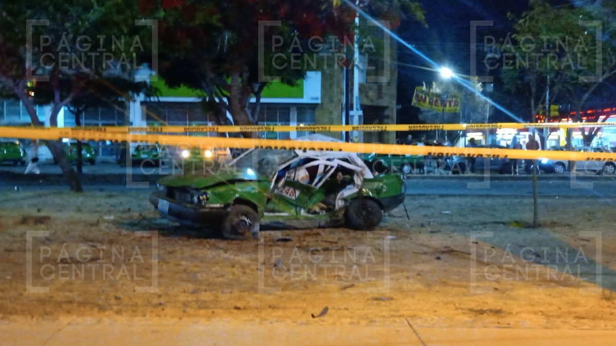 #GALERÍA #VIDEO | Conductor ebrio se pasa un alto, impacta a taxista y lo mata