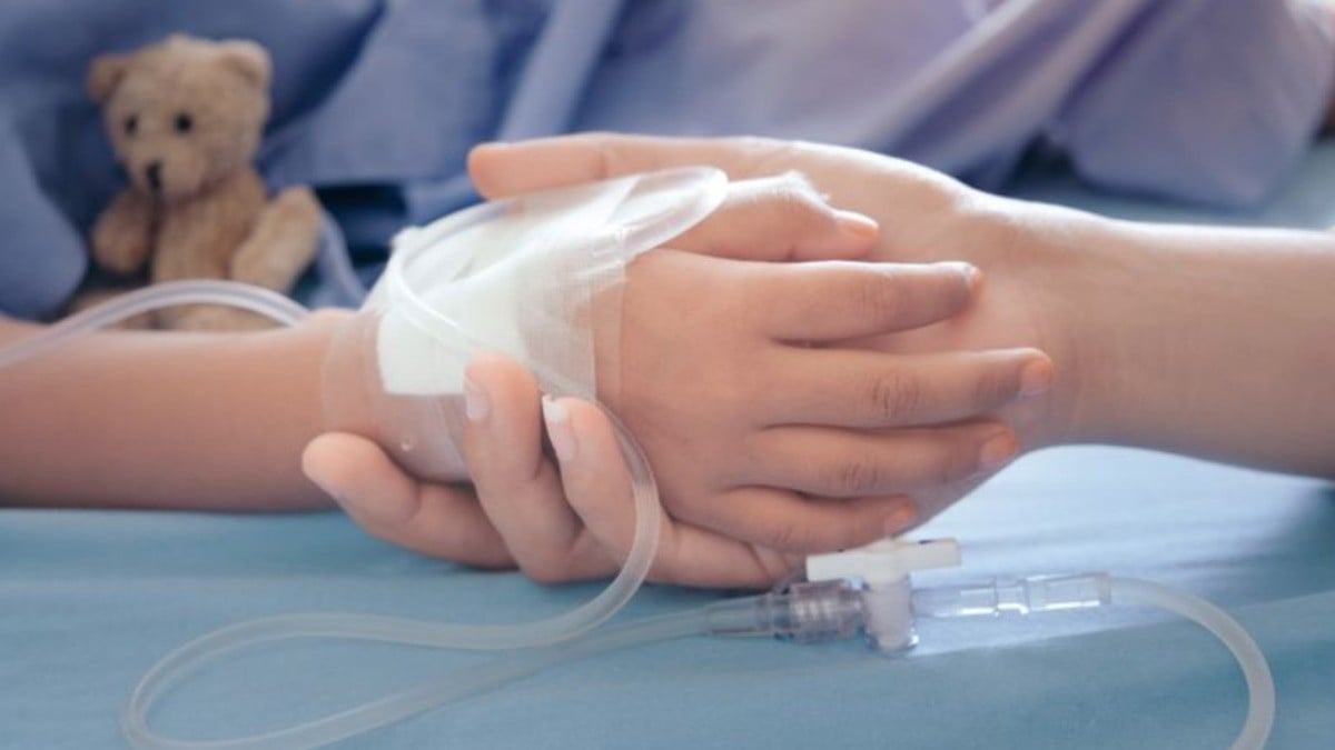 Suman 348 casos de misteriosa hepatitis en niños: OMS