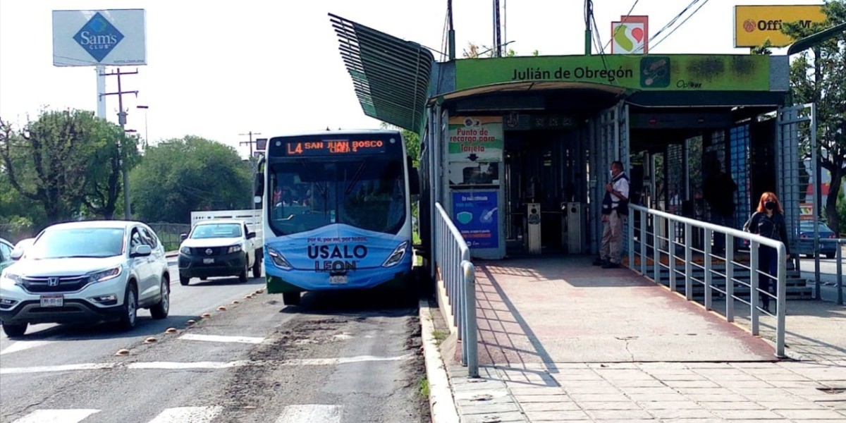 Pide Jiménez Lona denunciar acoso a bordo de los autobuses