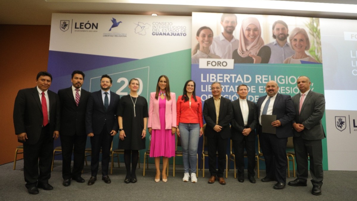 Se manifiestan religiones y creencias a favor de beneficios sociales