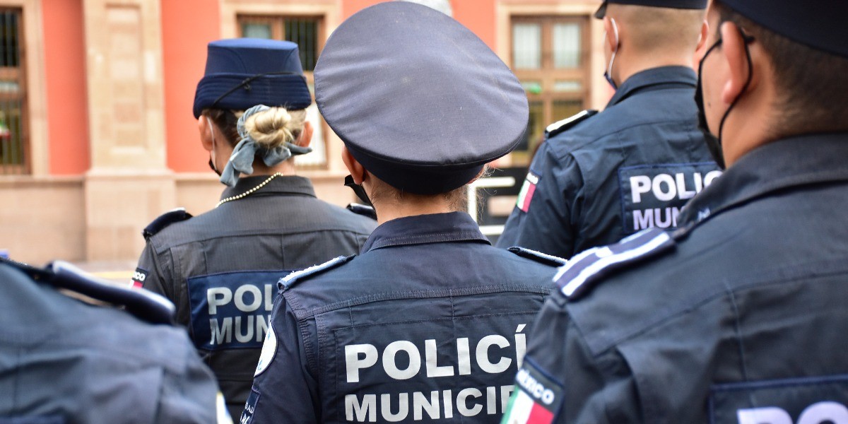 Se ha cesado a 300 policías municipales en León: alcaldesa