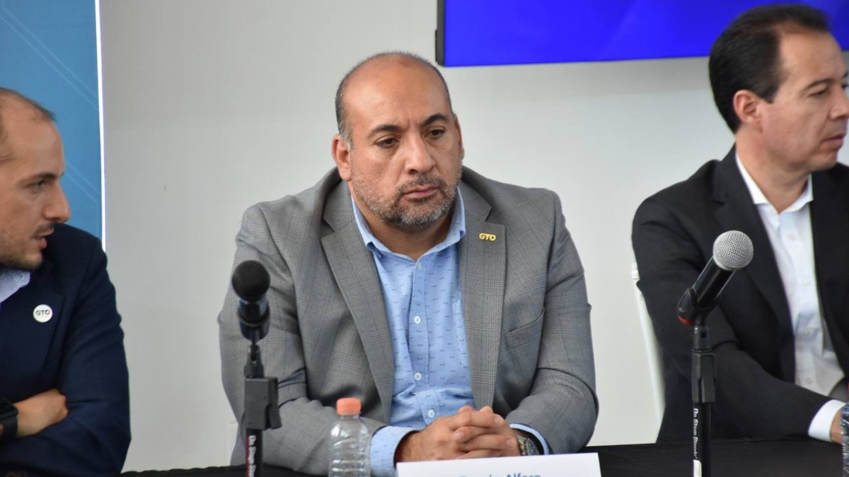 Desabasto de michochips no ha afectado los empleos en industria automotriz: SDES