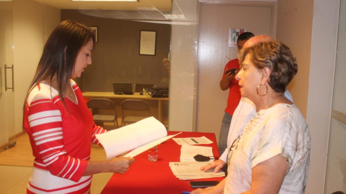 Acusa Brenda de la Mora al PRI estatal de frenar su registro para dirigir comité