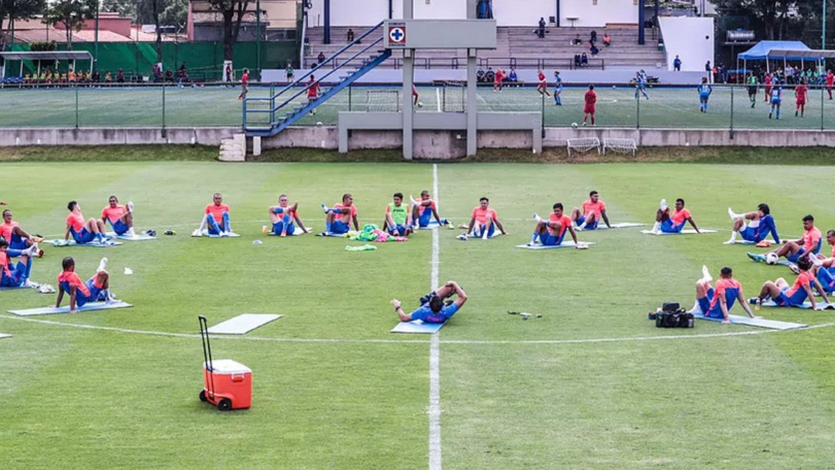 Anuncia Cruz Azul nuevo brote de covid-19