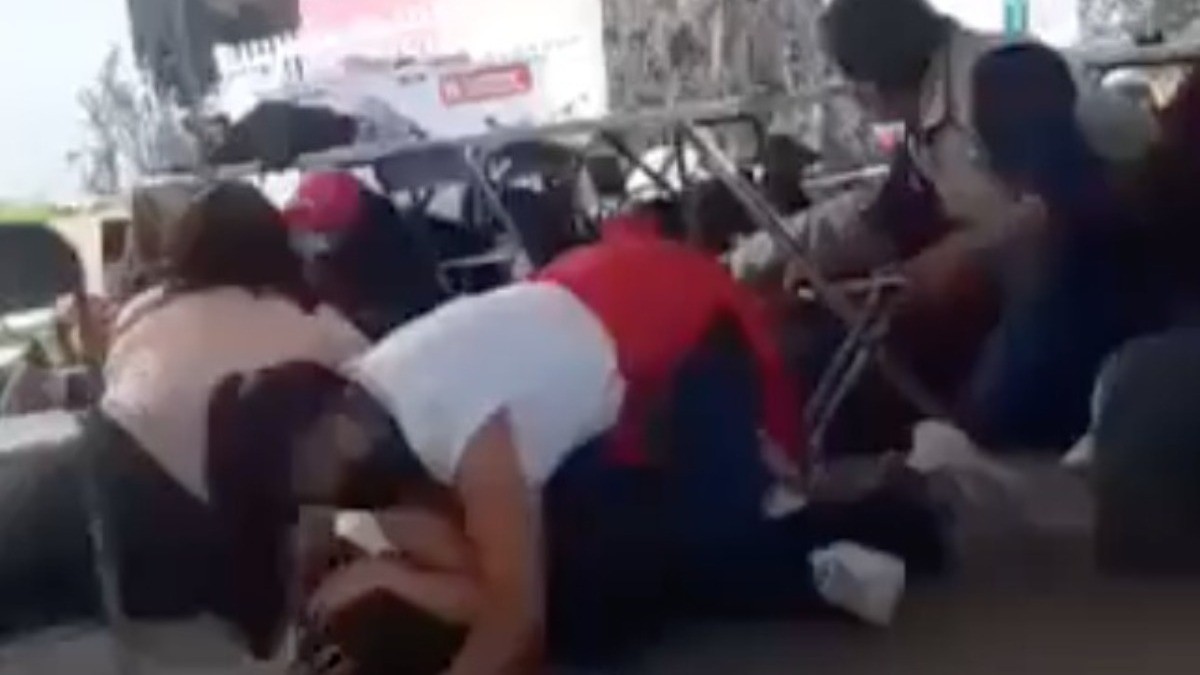 ¡Balacera en fila de vacunación a niños en Puebla!