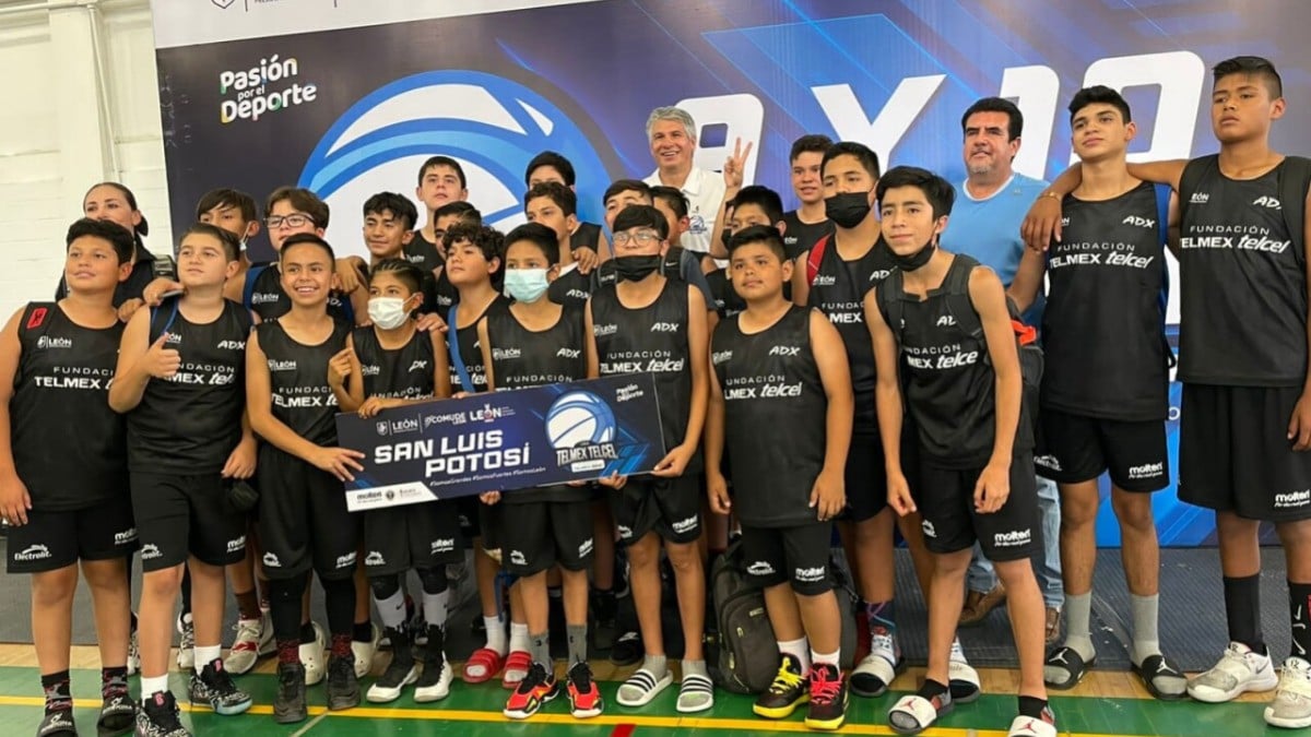 Celebra León la Copa Telmex Telcel de basquetbol regional