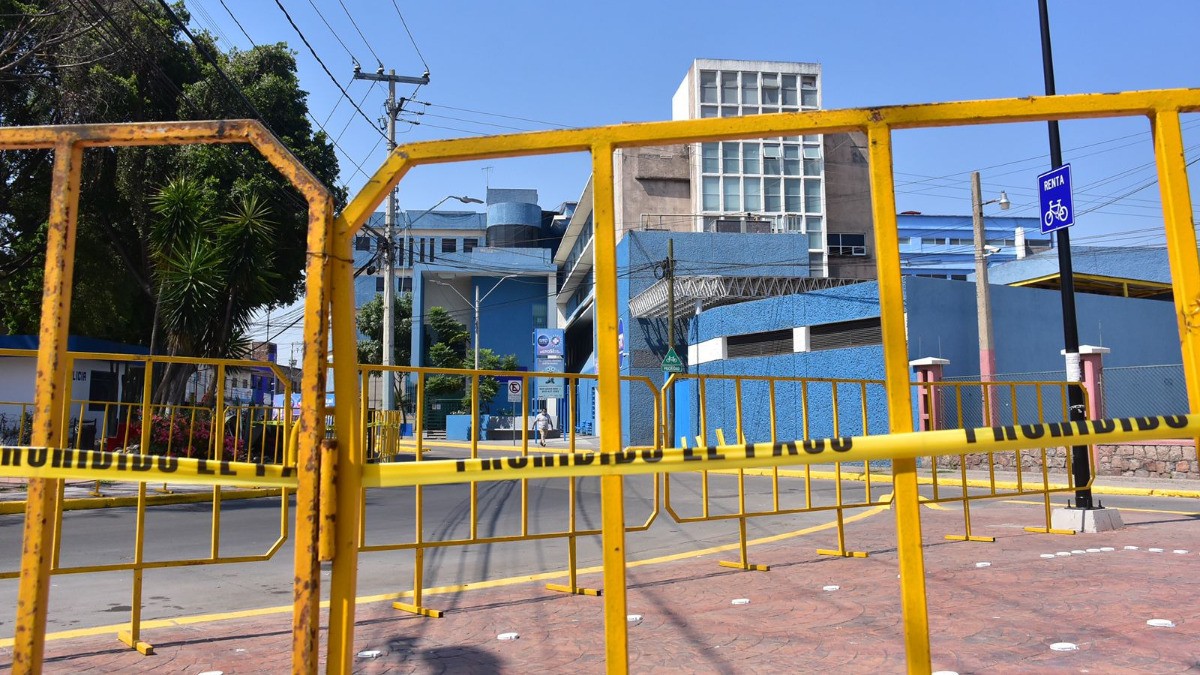 Comerciantes confían en que instalación de hospital reactive su economía