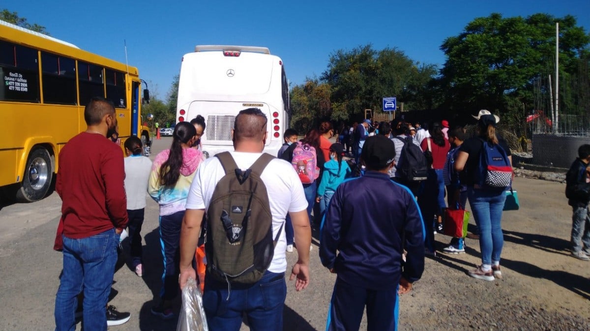 Desde comunidades se acercan a aprovechar el Pase Verde
