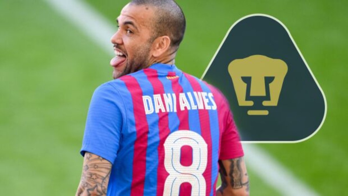 Arriba Dani Alves a México; llega a los Pumas