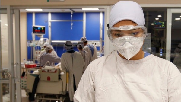 Dos leoneses de 14 y 19 años mueren por coronavirus