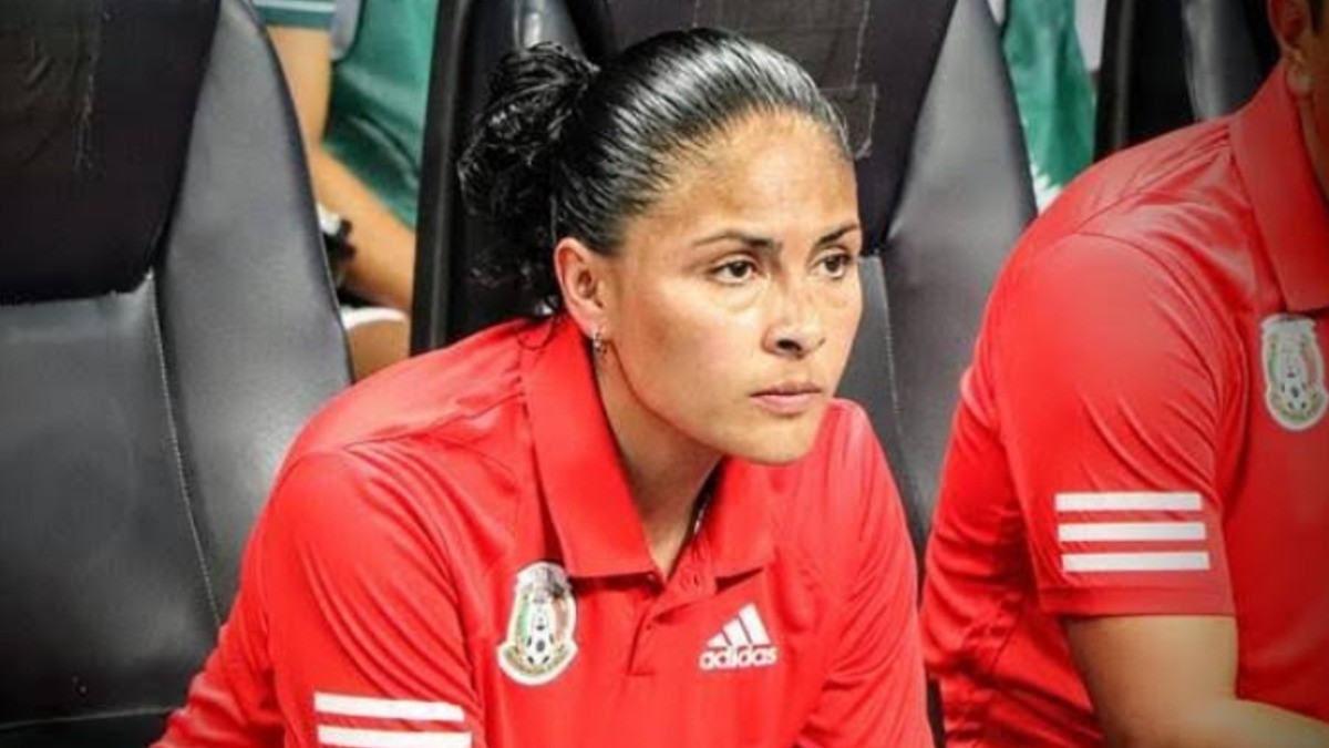 Destituyen a Mónica Vergara del Tri femenil