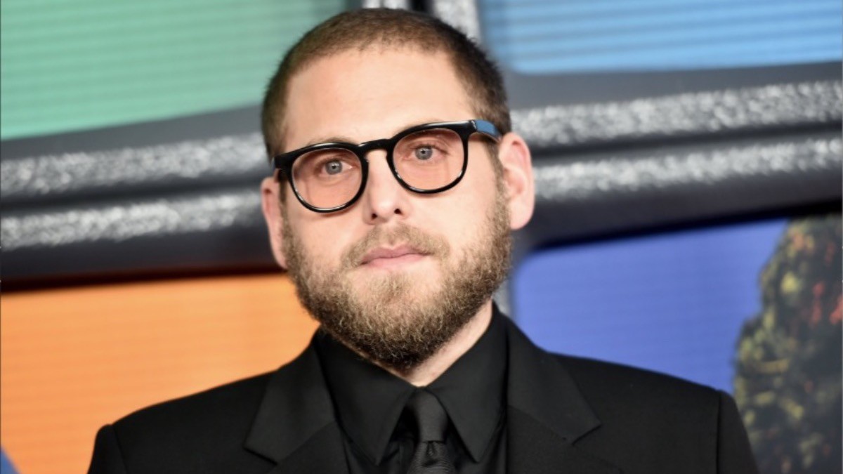 Por salud, Jonah Hill se aleja de los reflectores