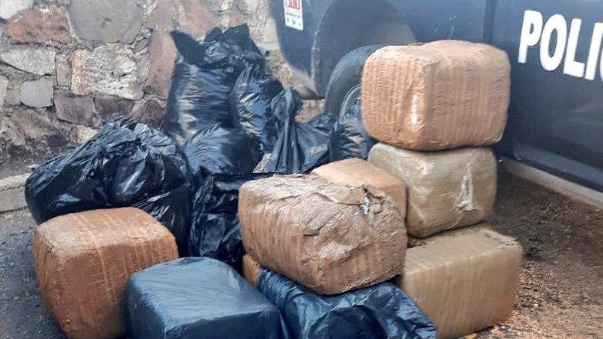 ¡Abandonan en La Florida 90 kilos de marihuana!