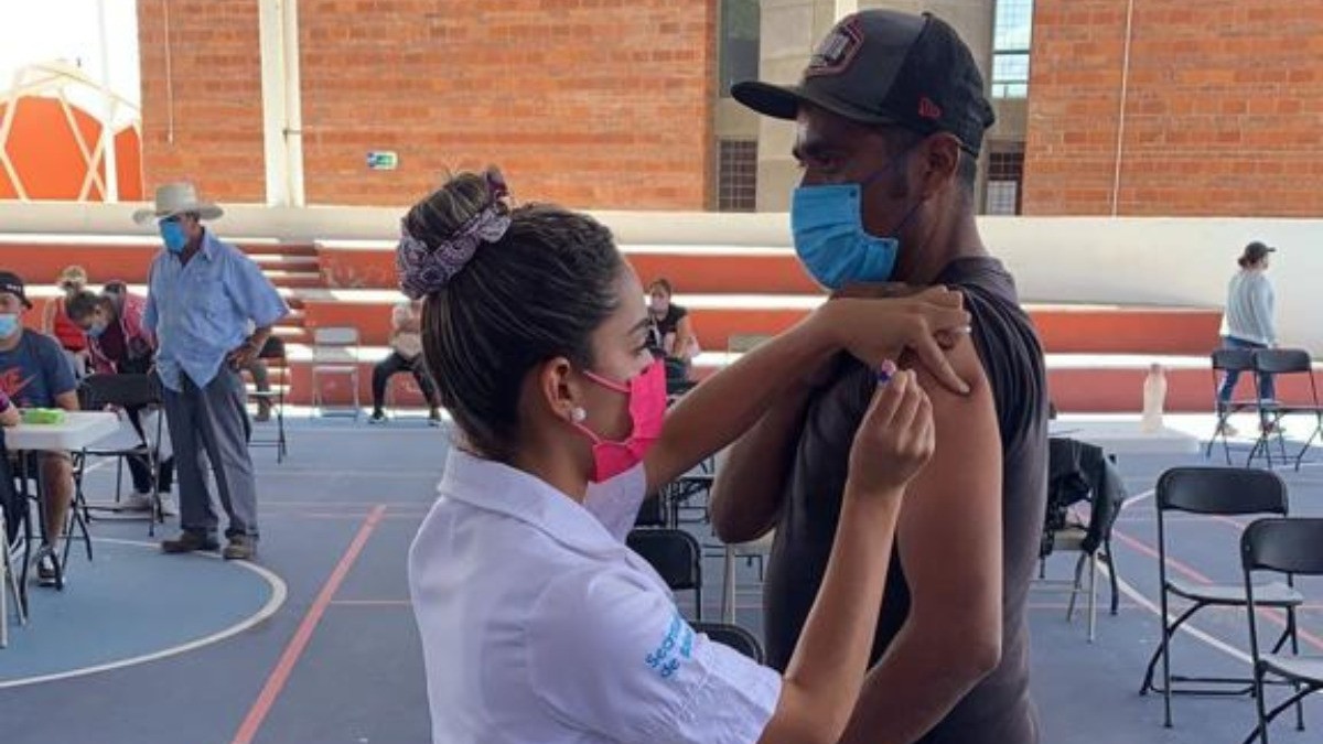 Si estabas vacunado y te dio covid, ¡podrías tener protección extra!