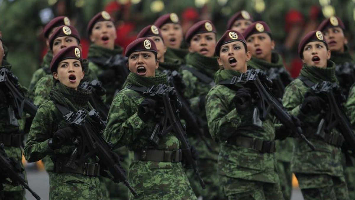 Tendrá León desfile cívico-militar con mil 500 elementos