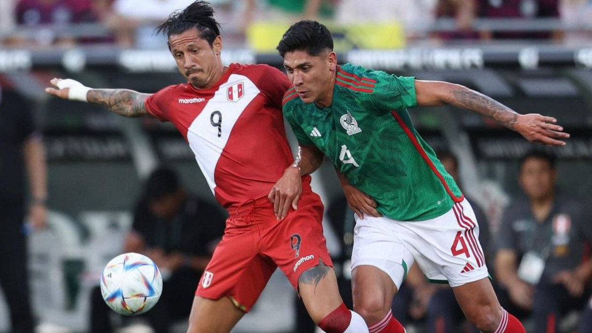 México vence a Perú 1-0 en partido amistoso