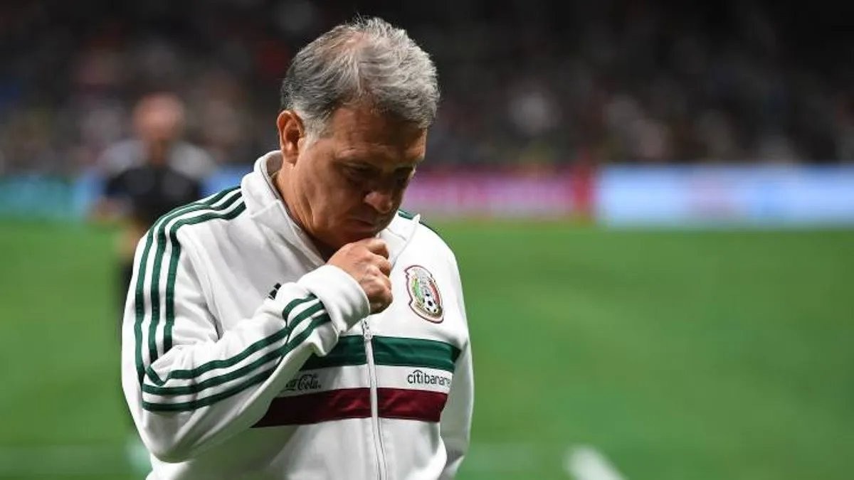 Atacan al Tata Martíno por otra derrota más de la Selección Mexicana