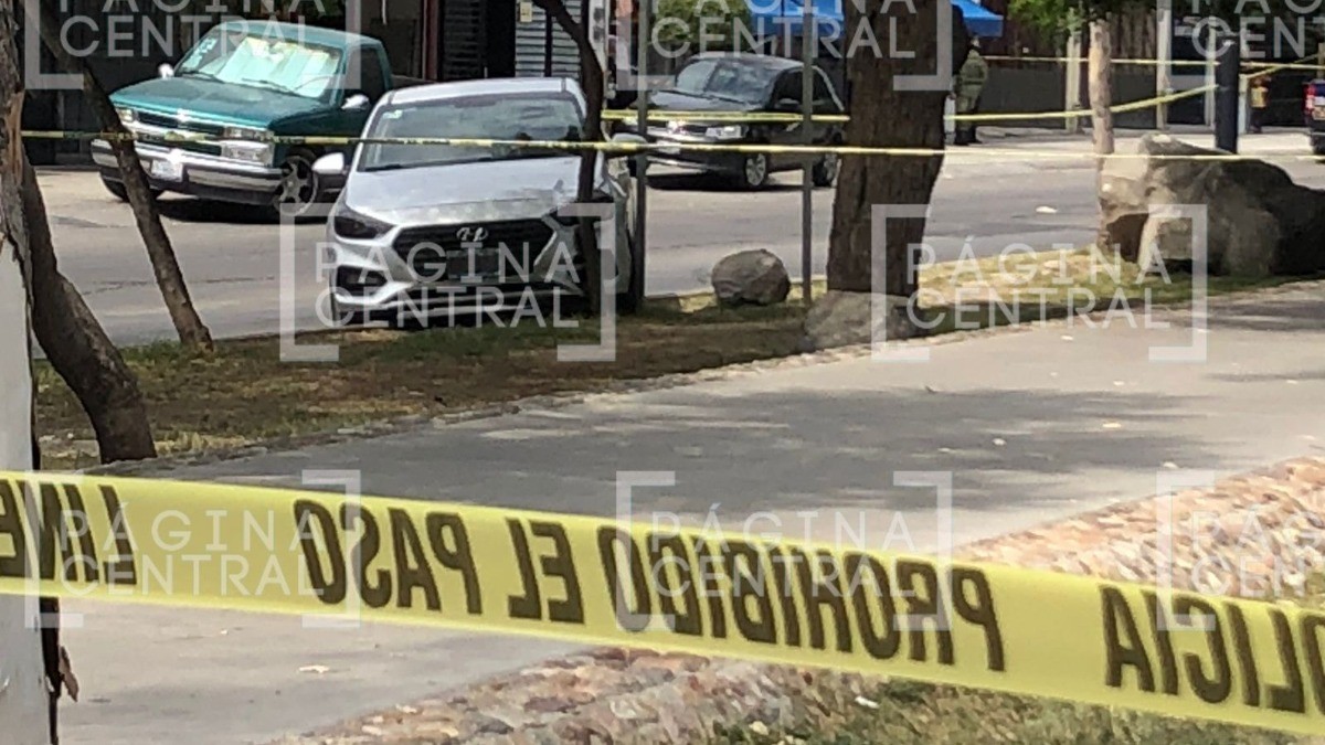 Matan a hombre frente a su hijo pequeño en Paseo de Jerez