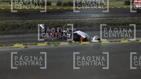 Fallece motociclista al caer en el libramiento