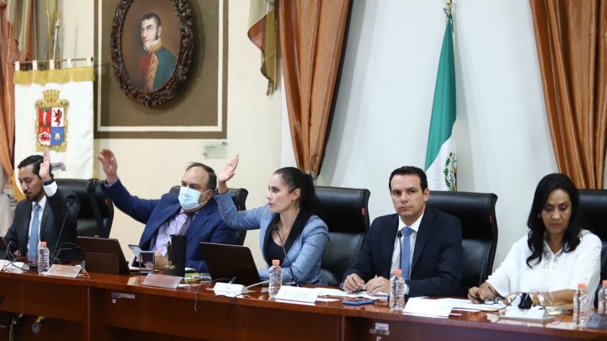 Avala Ayuntamiento que Academia de Policía de León tenga sistema universitario