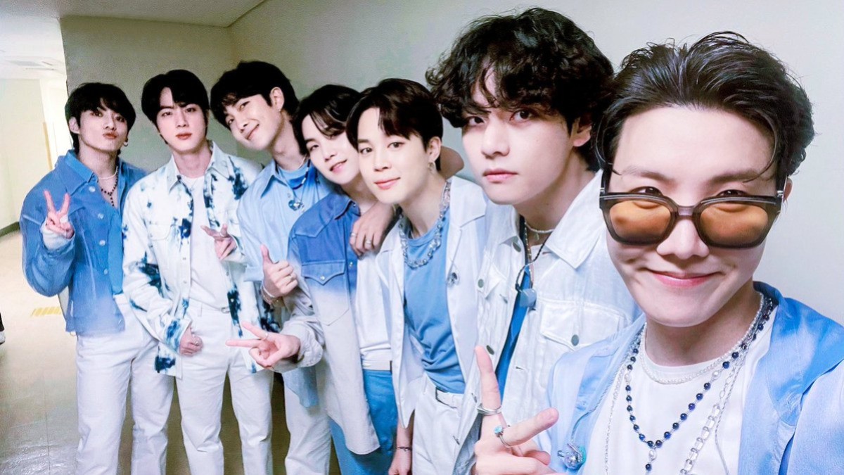 Se retira BTS para hacer servicio militar